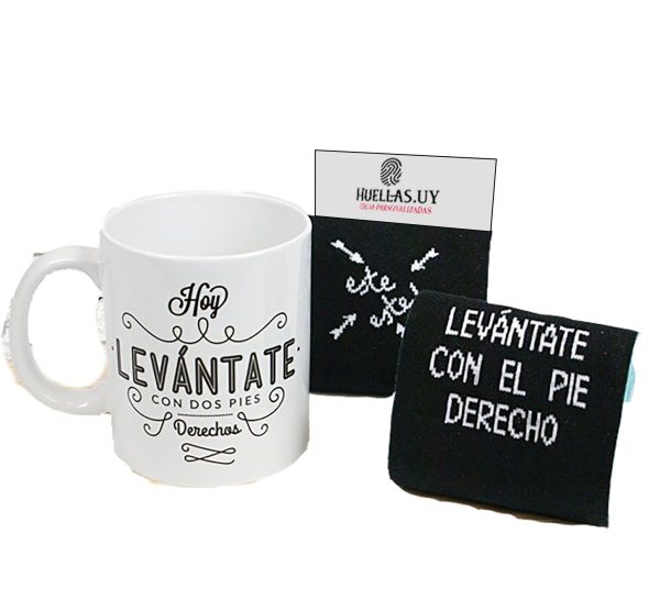 Caja Regalo Taza con medias personalizadas