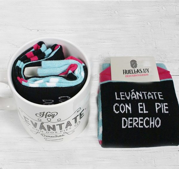 Caja Regalo Taza con medias personalizadas