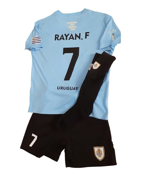Equipo de futbol para niño Uruguay Campeón Sub 20