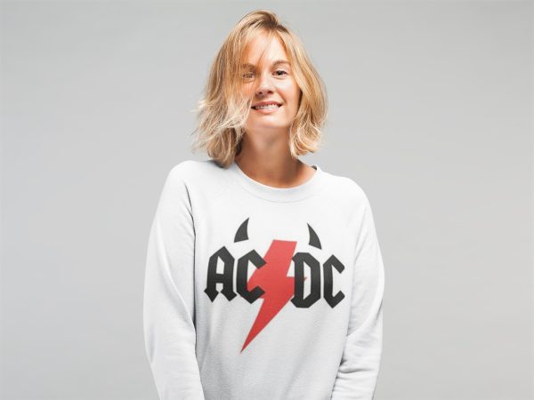 Buzo o canguro mujer felpa ACDC