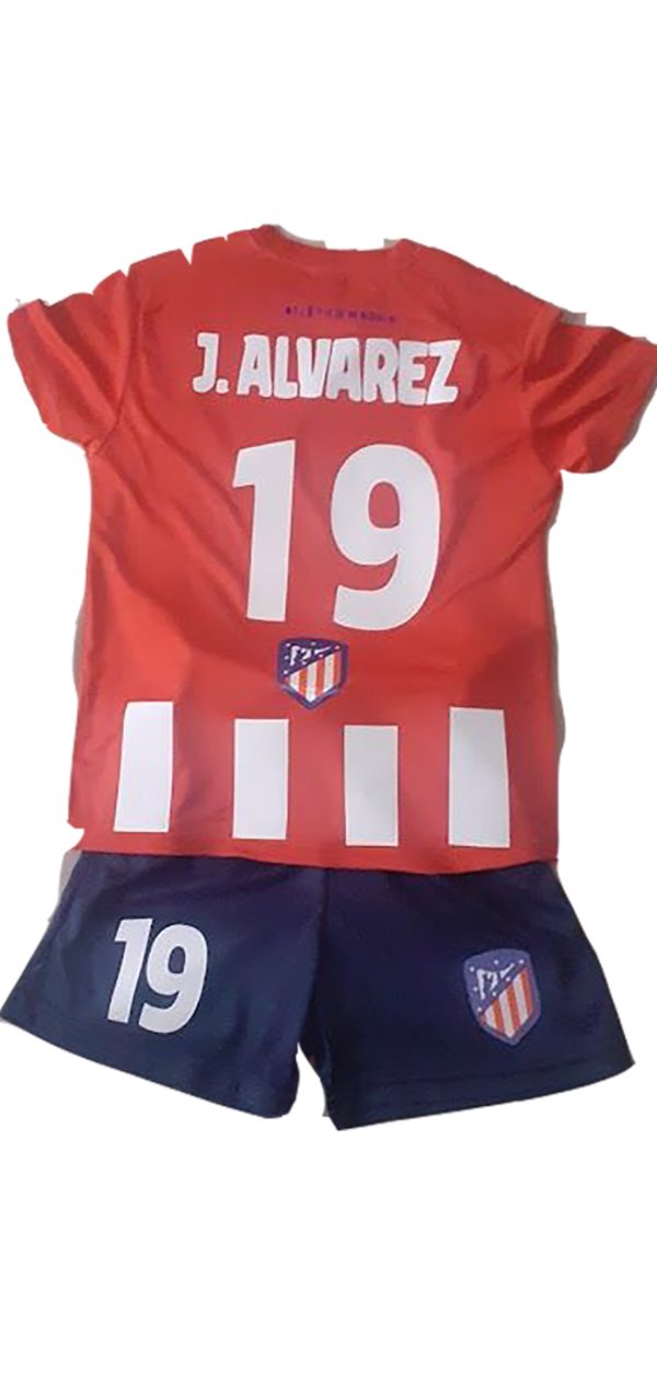Equipode futbol atletico de madrid Julian alvarez para niño