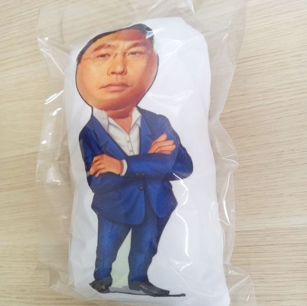 Peluches fotos politicos reales hechos caricaturas