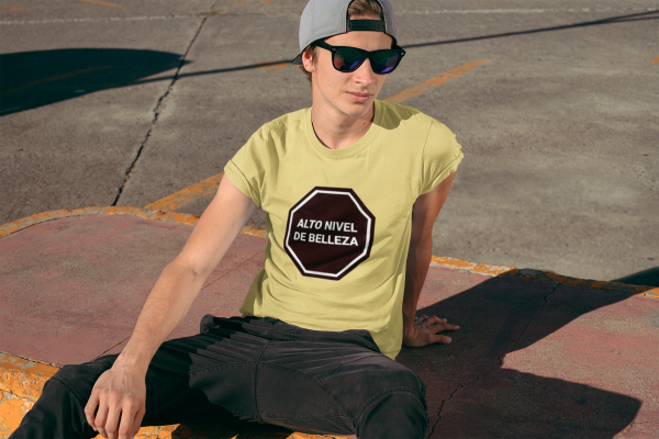 Camiseta Alto nivel de belleza