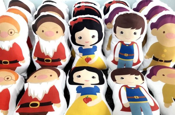 Peluches Juguetes de tela Blancanieves