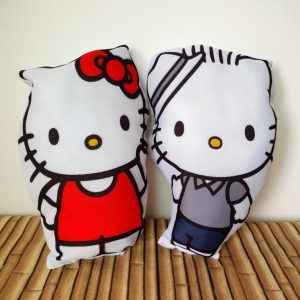 Peluches muñecas Hello Kitty