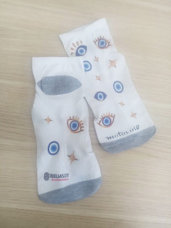 Medias con logo y mensaje