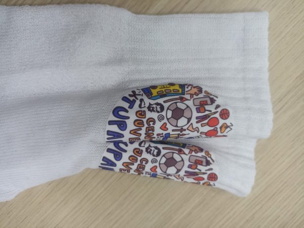 medias con logo