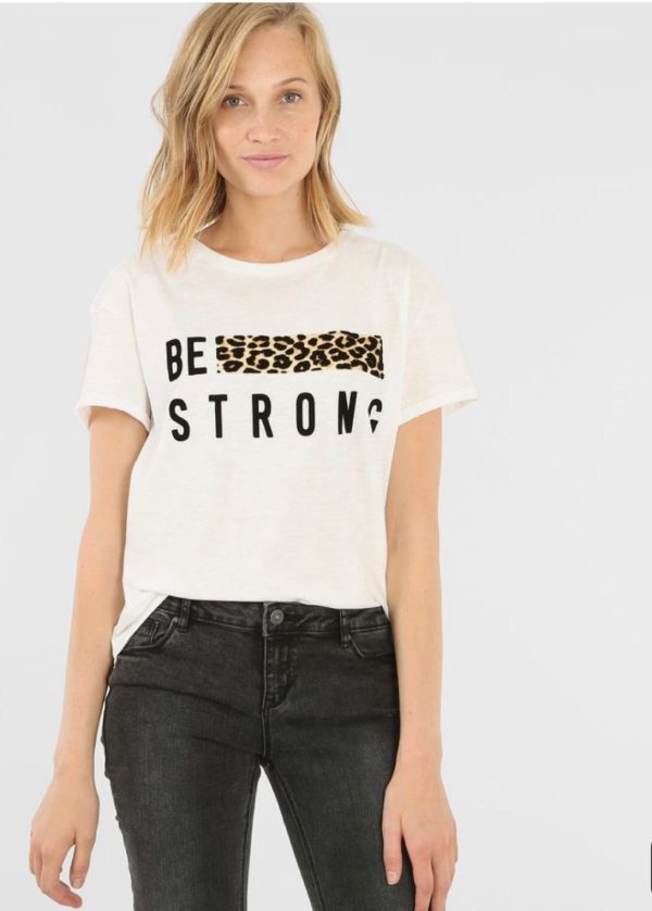 Camiseta mujer be strong