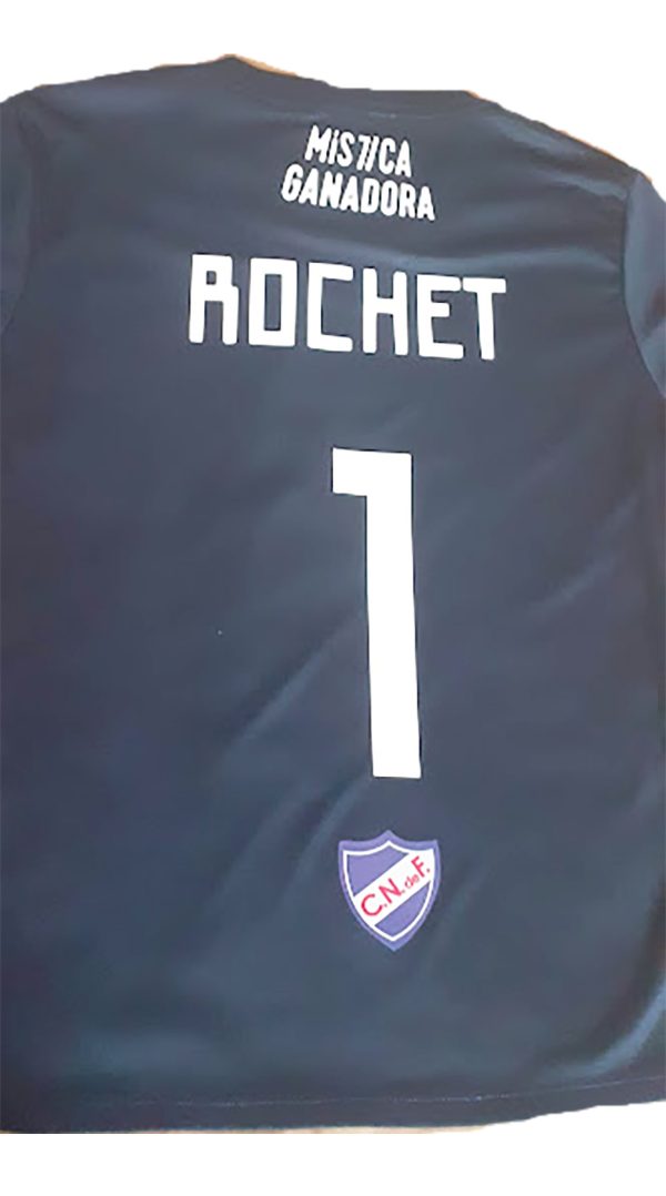 Equipo de futbol para niño Rochet Nacional